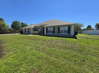 2081 Farrington Dr, Lakeland, FL 33809