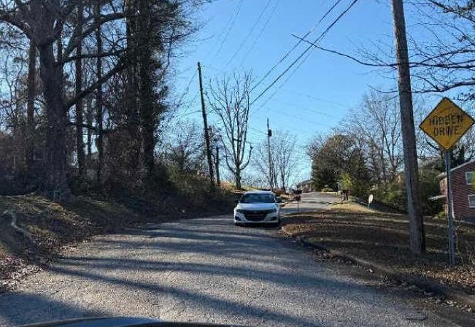 2nd image of 1704 Johnston Ct