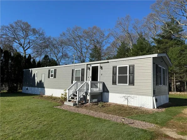 465 Gardiner Rd Unit 4, Richmond, RI 02892