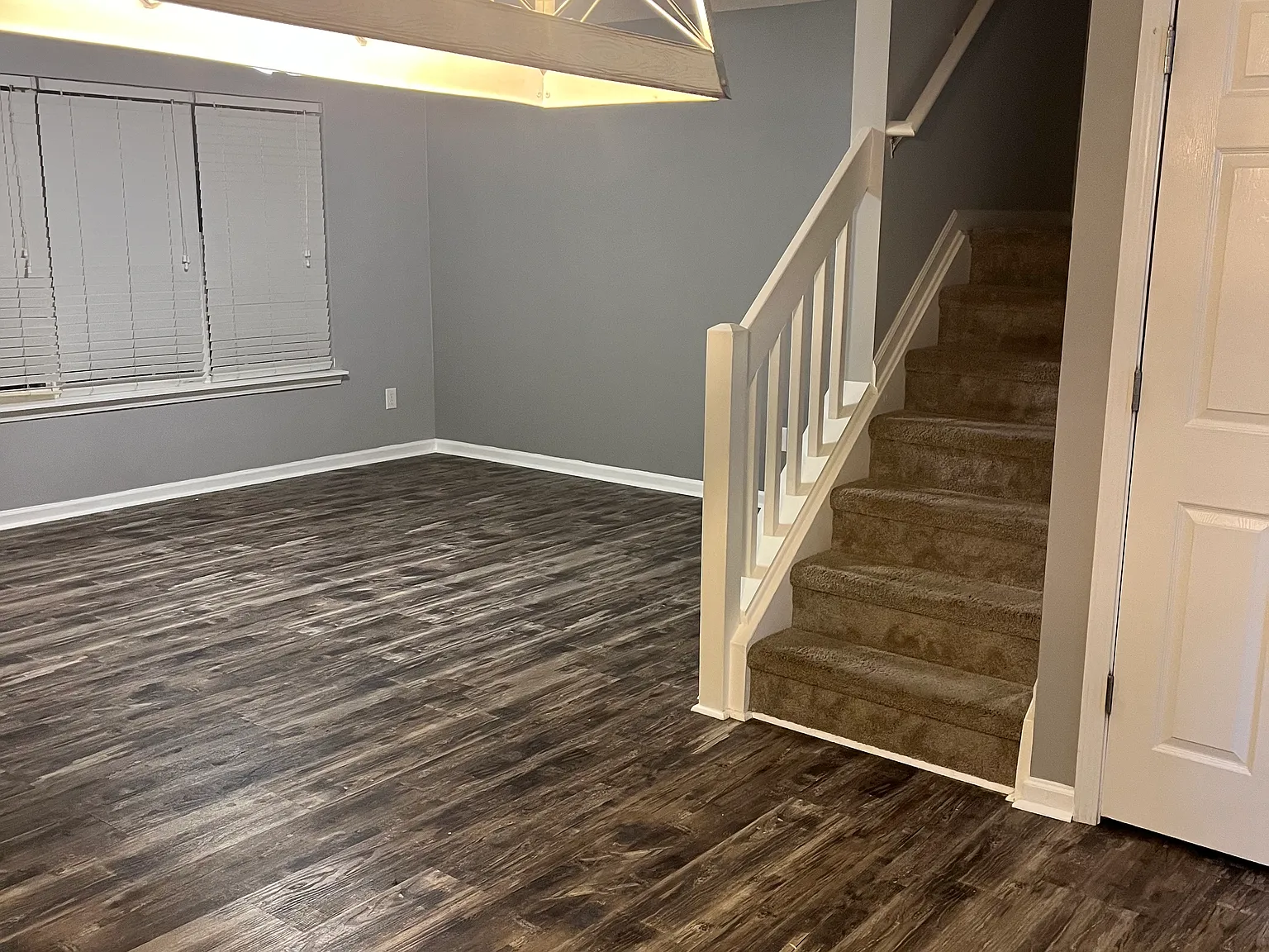 2 bed, 2.5 bath, 1320 sqft, $1,700 — Photo 4
