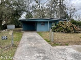 2938 Brackridge Blvd W, Jacksonville, FL 32216