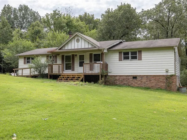 6111 W Wheeler Rd, Fayetteville, AR 72704