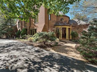 104-102 Thornbrook Dr, Butler, PA 16002