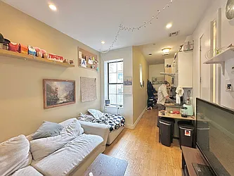 871 Hart Street, #3R