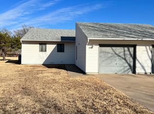 1940 N Abbey Rd, Kingman, KS 67068
