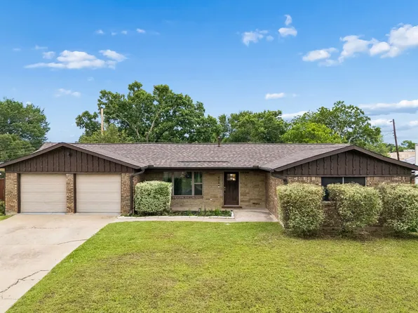 404 Glenwood Ter, Hurst, TX 76053