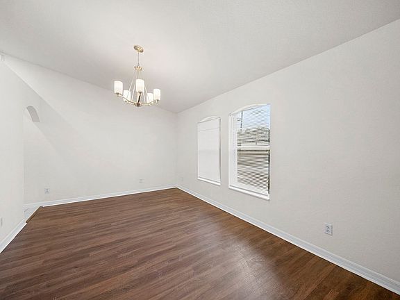 5th image of 2813 34th St W