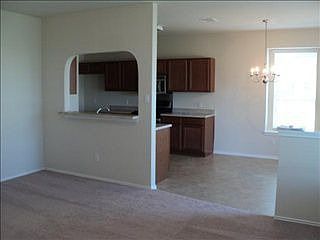 4th image of 2510 Haselwood Ln