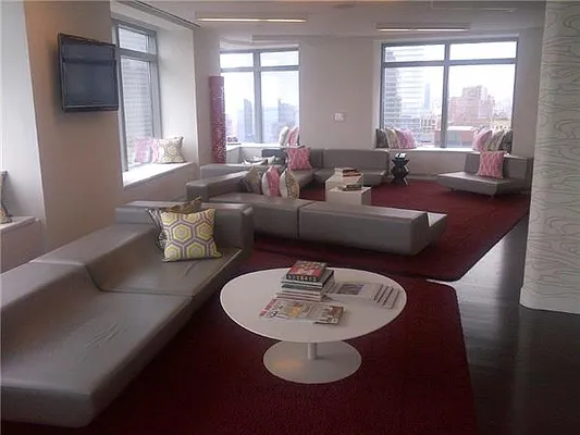 Rented by BARNES New York | media 31