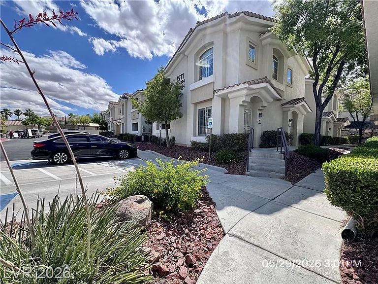 1511 Cardinal Peak Ln #101 — Photo 3