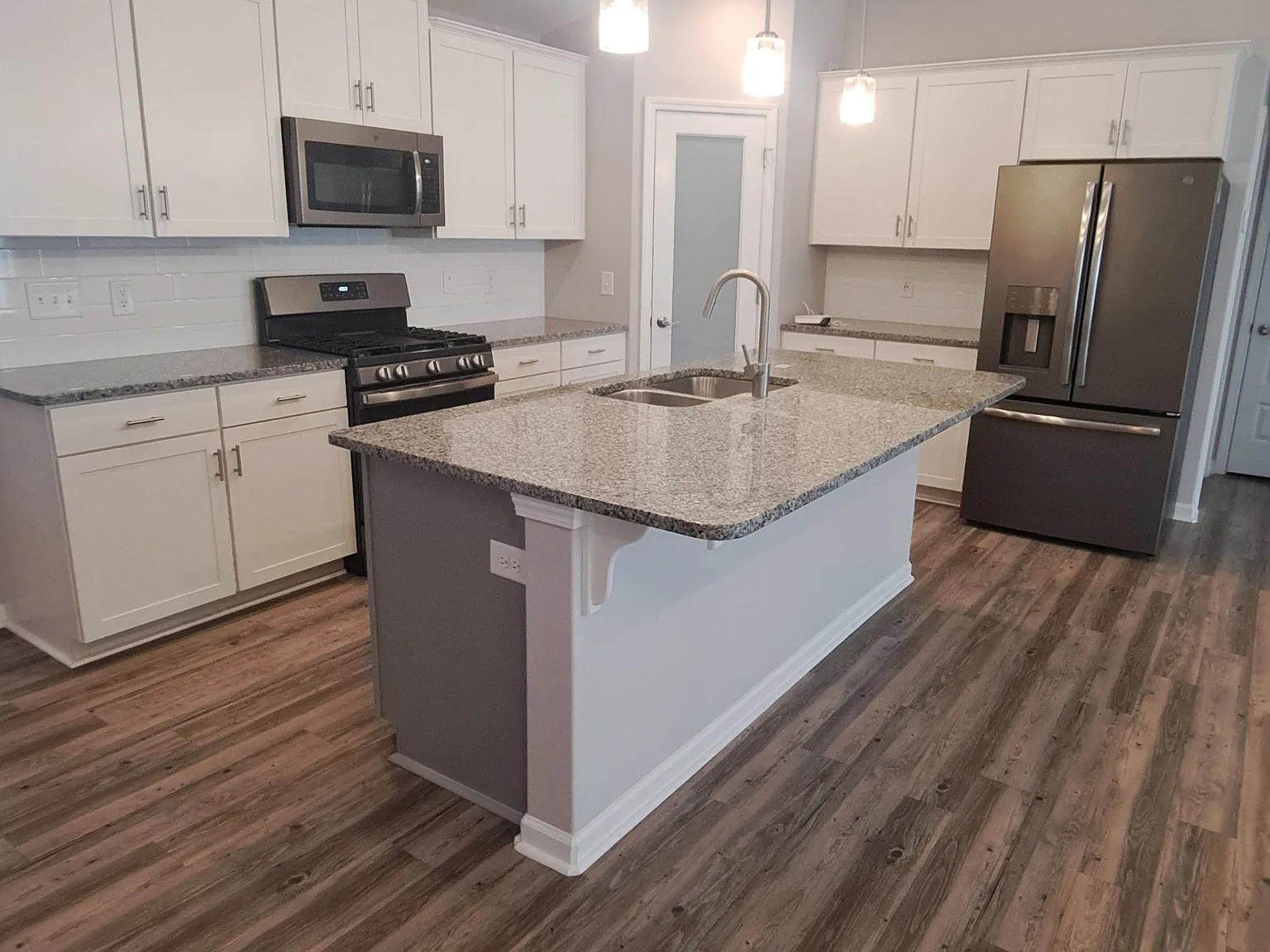 228 Patriot Drive - 1 — Photo 2