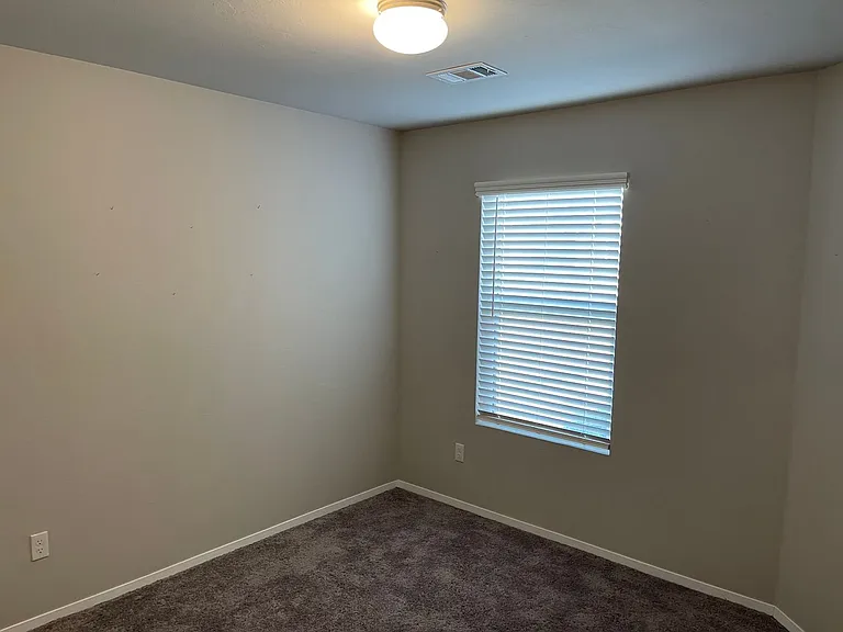 3115 Westbrook St — Photo 4