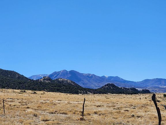 3rd image of 291 Black Hills Rd #2