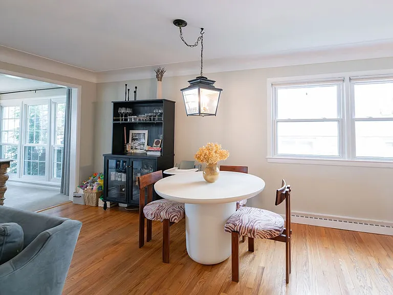23213 Fairmount Blvd — Photo 17