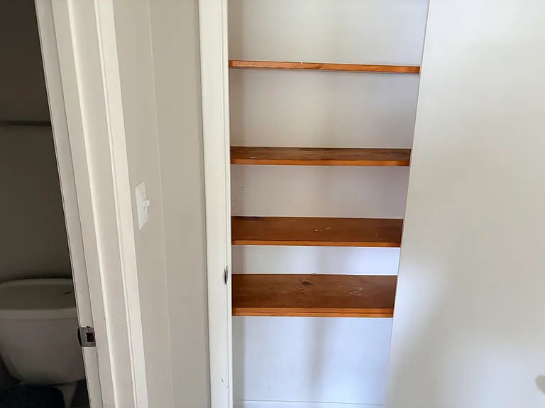 18526 Wildwood Ave #1E — Photo 8