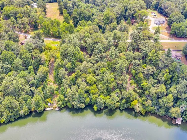 105 Bailey Blvd, Hardy, VA 24101