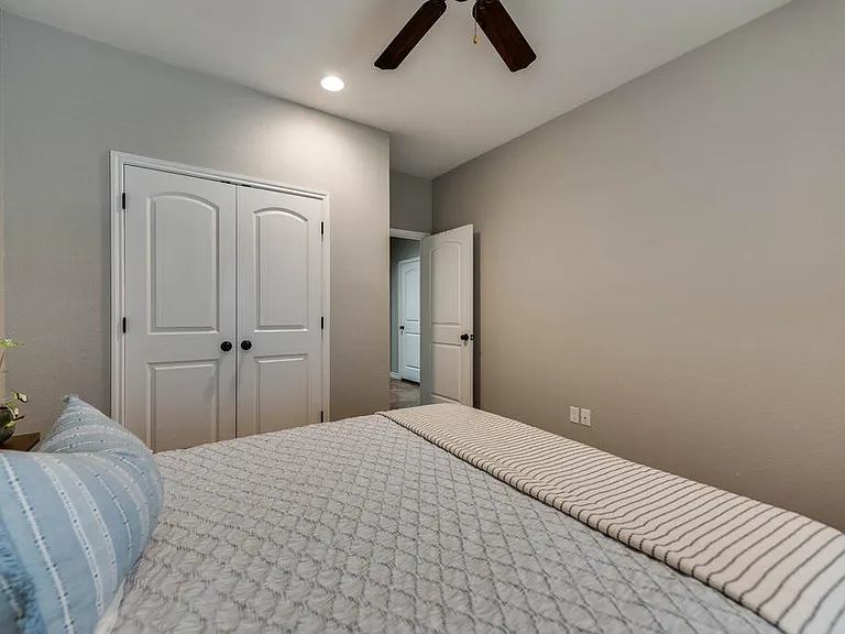 5809 Rio Grande Ave — Photo 22