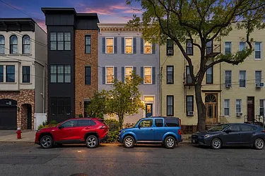 334 Pavonia Avenue, #1