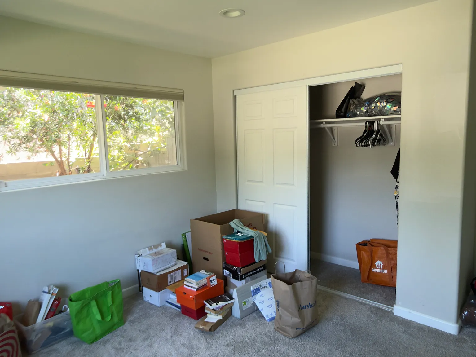 694 S Wheeler Pl — Photo 3