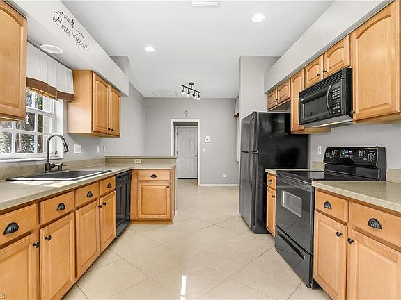 2nd image of 23120 Grassy Pine DR