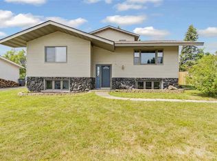 415 Oak Bend Dr, Duluth, MN 55811