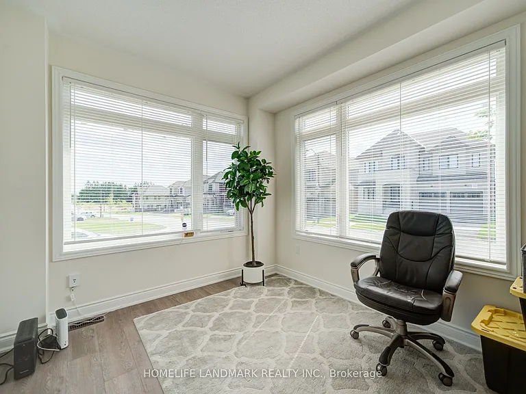 2151 Binbrook Dr — Photo 11