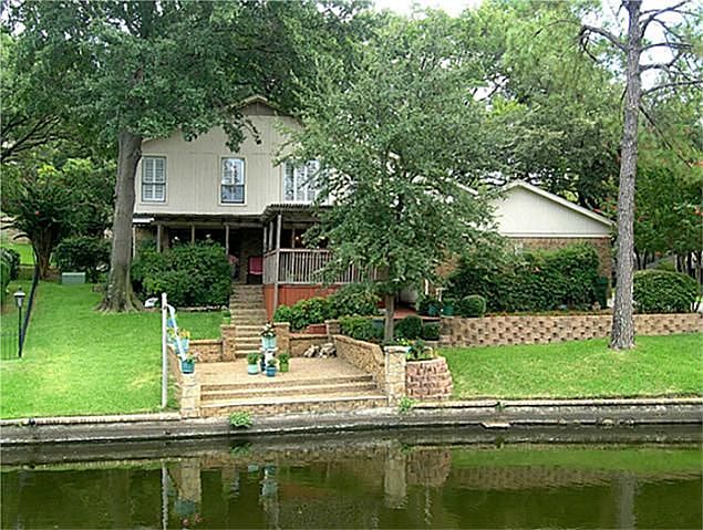 1st image of 1400 Creekford Dr
