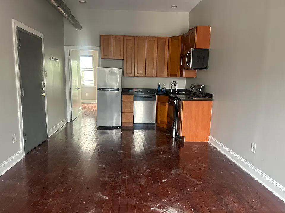 1611 Frankford Ave #8