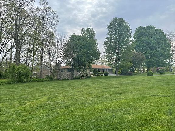 5th image of 1524 W Deborah Dr