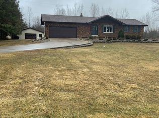 12390 W Burt Rd, Saint Charles, MI 48655