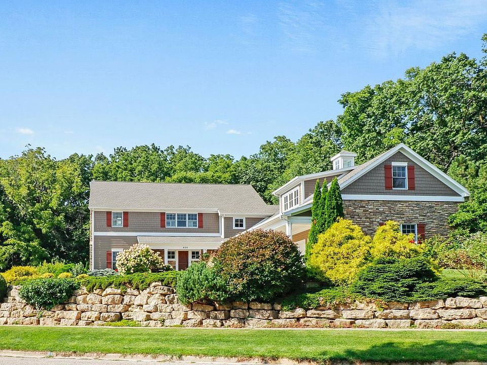1st image of 608 Bascom Hill Dr