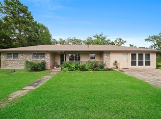 109 Didlake Rd, Huntsville, TX 77340