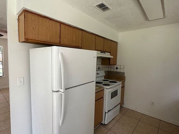 5th image of 292 Carterwood Dr