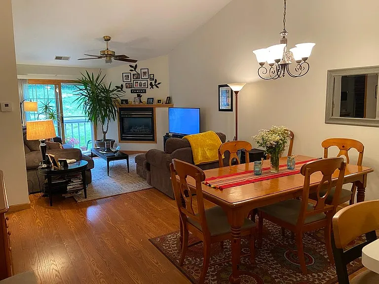 18475 Brookfield Lake Dr #80 — Photo 2