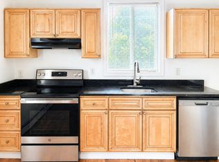 21 Dale St #2, Providence, RI 02909