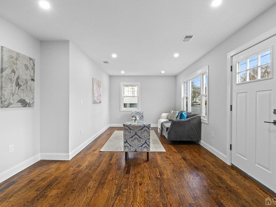 61 Mary Ave, Fords, NJ 08863 Zillow