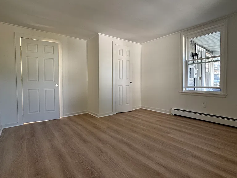 36 Thompson St #1 — Photo 4