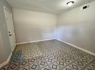 301 Pine Wilderness Dr #17296682, Queen City, TX 75572