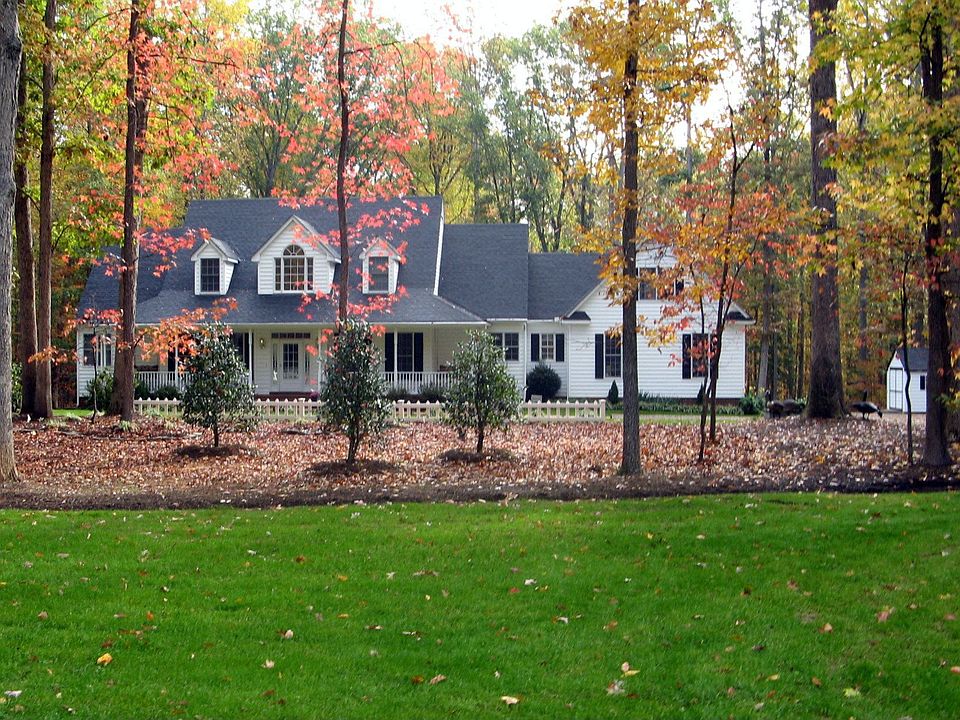 Great "curb appeal"! 