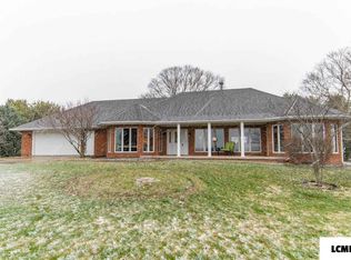 1896 E 550 North Rd, Mc Lean, IL 61754