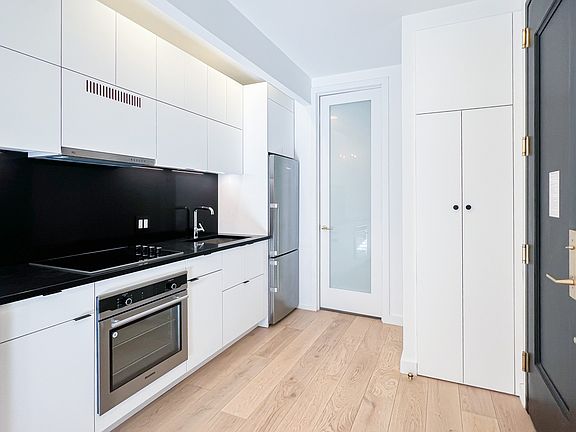 4th image of 93 Hicks St #1C