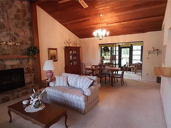 5th image of 16891 Ginger Ln