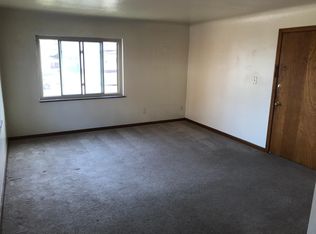 3484 Warren Rd APT 6, Cleveland, OH 44111