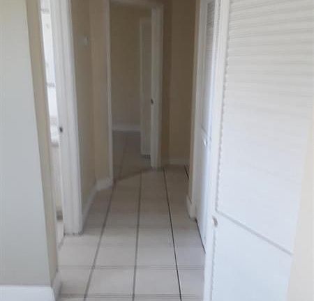 5th image of 1697 Barbarie Ln