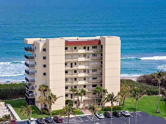 2nd image of 7440 S Ocean Drive #124