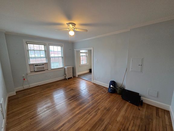 3rd image of 3010 Wisconsin Ave NW APT 309