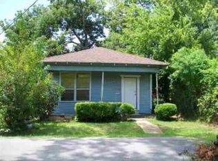 1065 Devilleneuve St, Beaumont, TX 77701
