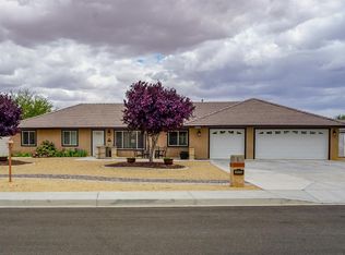 13933 Okesa Rd, Apple Valley, CA 92307