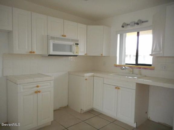 4th image of 325 S Banana River Blvd APT 512