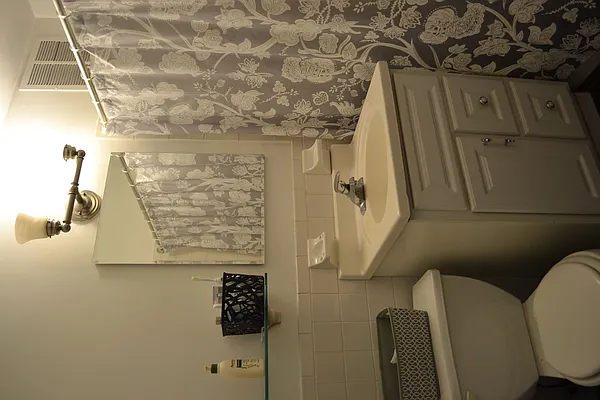 Rented by Tabak Real Estate | media 26